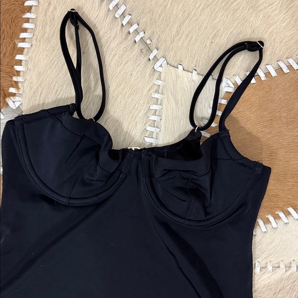 Victoria’s Secret black swimsuit size small - Picture 3 of 5